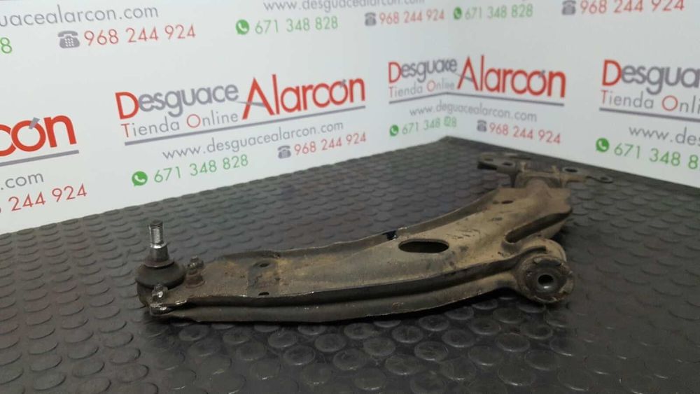 BRAÇO SUSPENSÃO INFERIOR FRENTE DIREITO FIAT DOBLO CARGO (223) 1.9 D FURG.