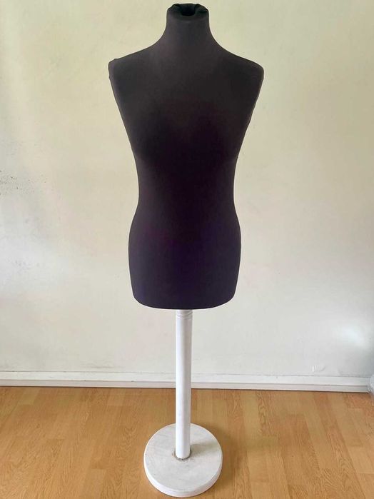Busto de Costura Tamanho 36 com Base