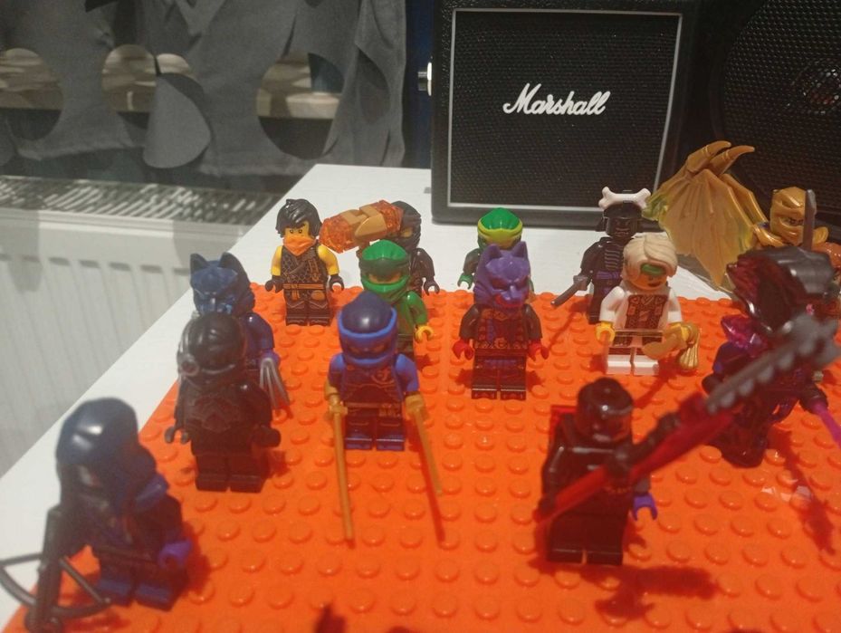 Kolekcja figurek lego ninjago