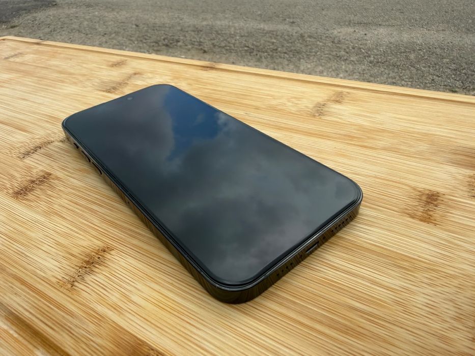 iPhone 14 Pro Max 256GB — Muito bom estado
