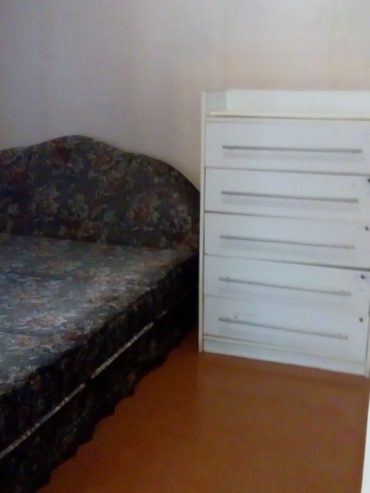 Здається 2 кімнатна квартира р-н ринок,,Колос,,