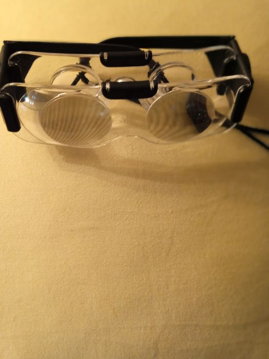 Okulary. Sprzedam Binokular najwyższej jakości produkt optyczny