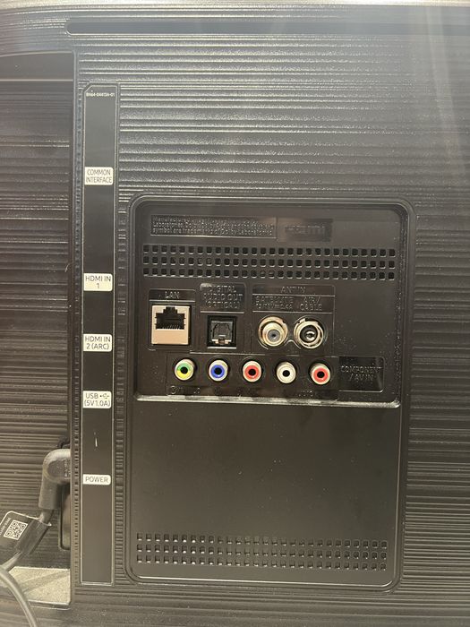 Телевізор Samsung 32 дюйми