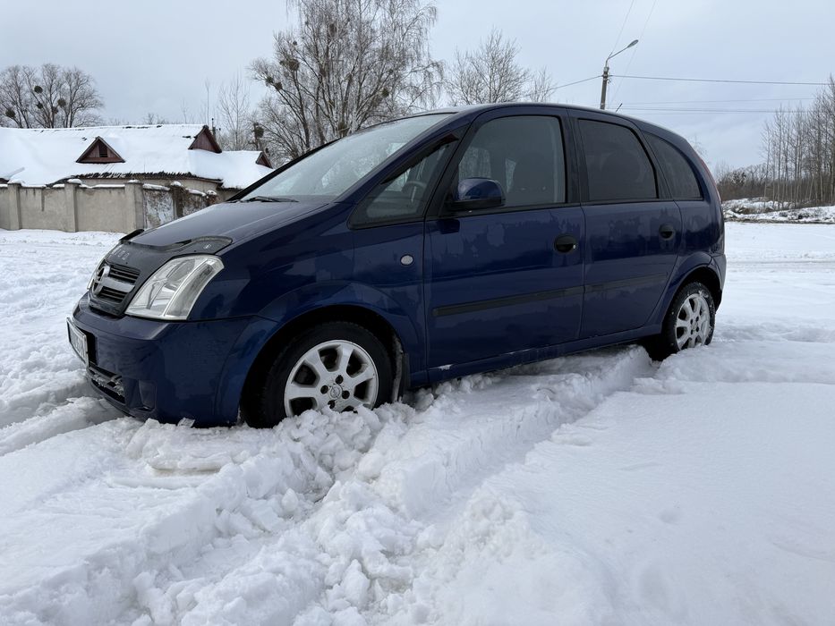 Подам Opel Meriva