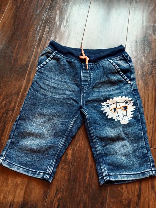 Krótkie spodenki Bermudy Ala jeans uciążliwy rozm 116