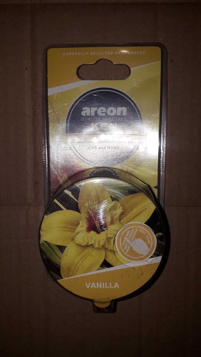 Ароматизатор в машину пахучка ваніль Areon пахнячка