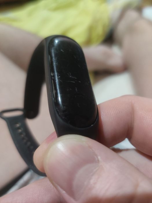 Xiaomi Mi Smart Band 3
Має подряпини н