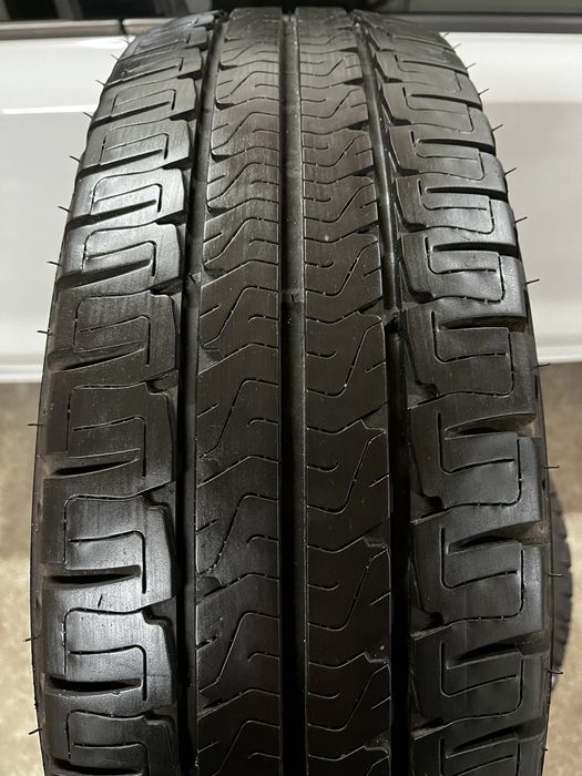 Michelin Agilis 225/75/16C