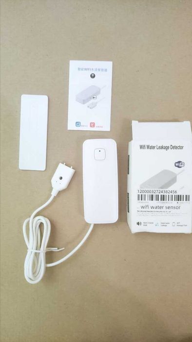Детектор Датчик утечки воды + звуковая сирена. Tuya, Smart Life. Новый