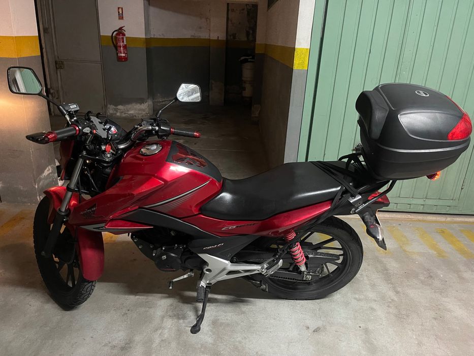 CB Honda 125F 2018