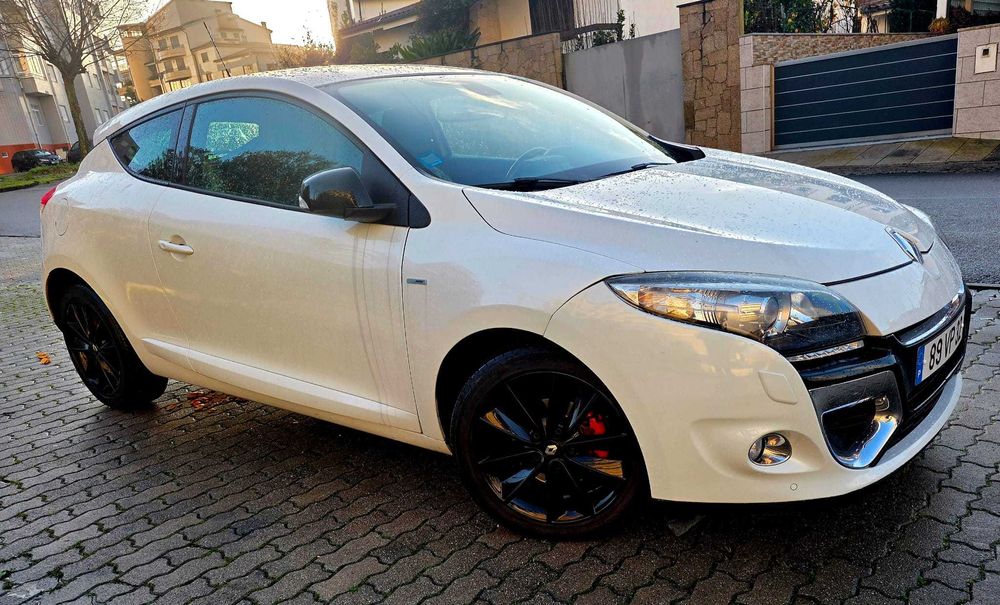Renault Megane Coupe 16 DCI Bose