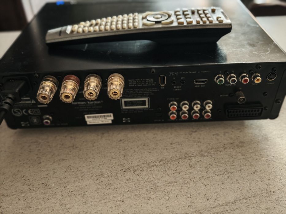 Amplituner Harman Kardon