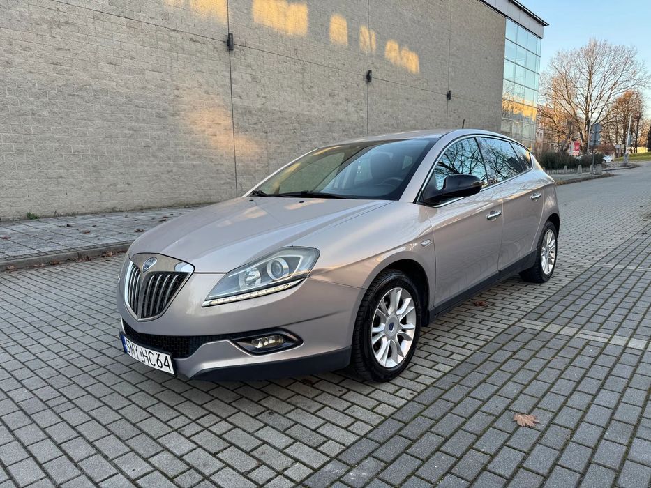 Lancia Delta Automat 1.6 Diesel 120Ps_Skóra_Led_Tempomat_Klimatyzacja_Elektryka_Alu