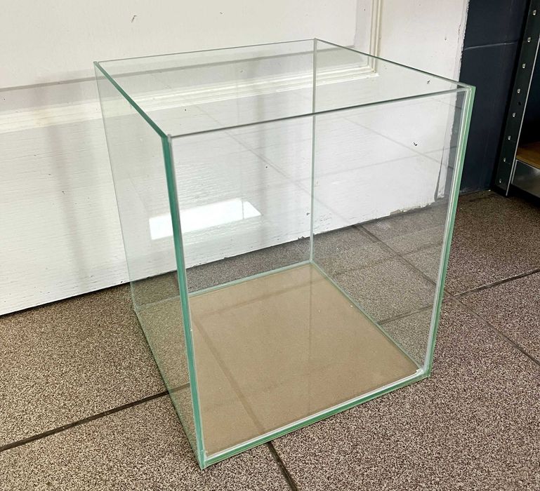 Akwarium Kostka 25x25x30 19L Bezbarwny Silkon NOWE
