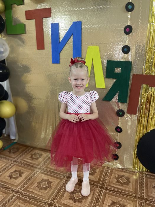 Нарядні дитячі сукні