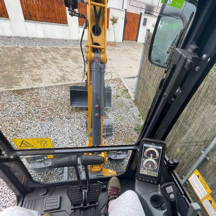 Minikoparka gąsienicowa XE20E 2 tony gwarancja