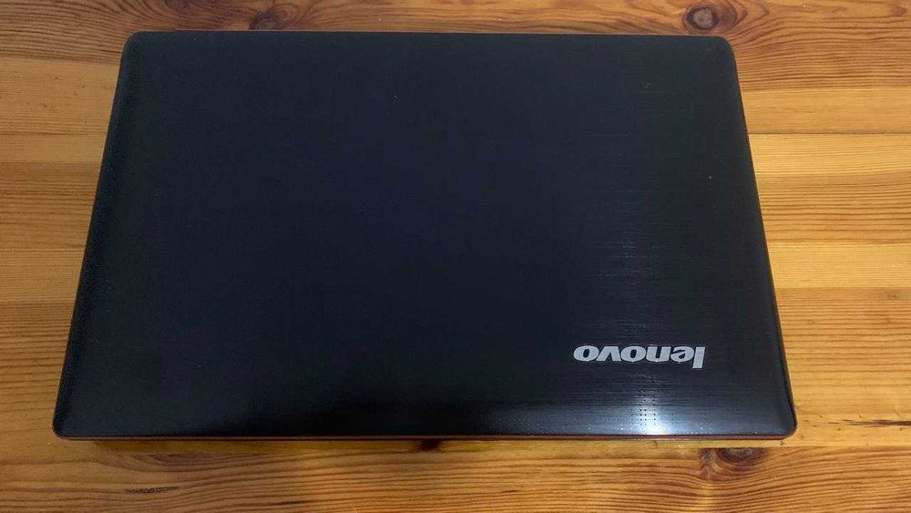 Ноутбук Lenovo Y570
