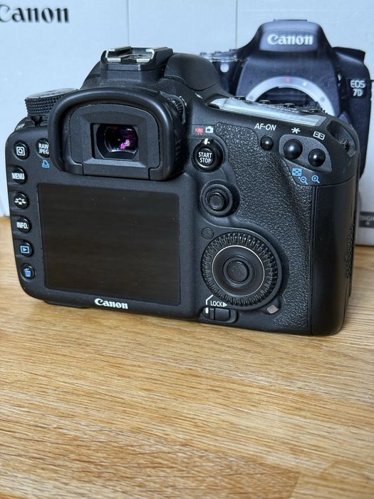 Canon EOS 7D body
