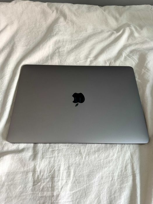 MacBook Pro 13" 2017 | Touchbar | i5 3,1 GHz | 8GB | 256GB SSD | Ventura