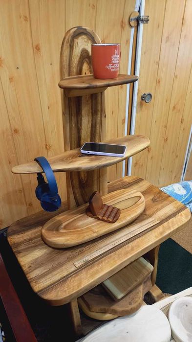 Орехокол Полки настольные Орех