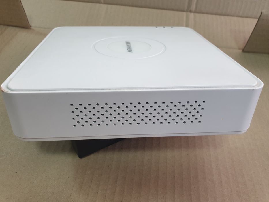 Регистратор Hikvision DS-7104HWI-SH  "1 Тб "(Avigard)