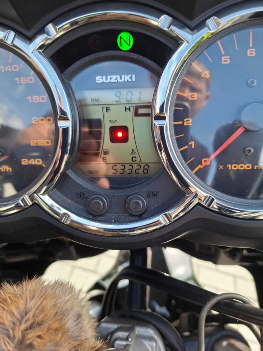 Suzuki dl-1000 V-STROM 53500 km przebiegu.