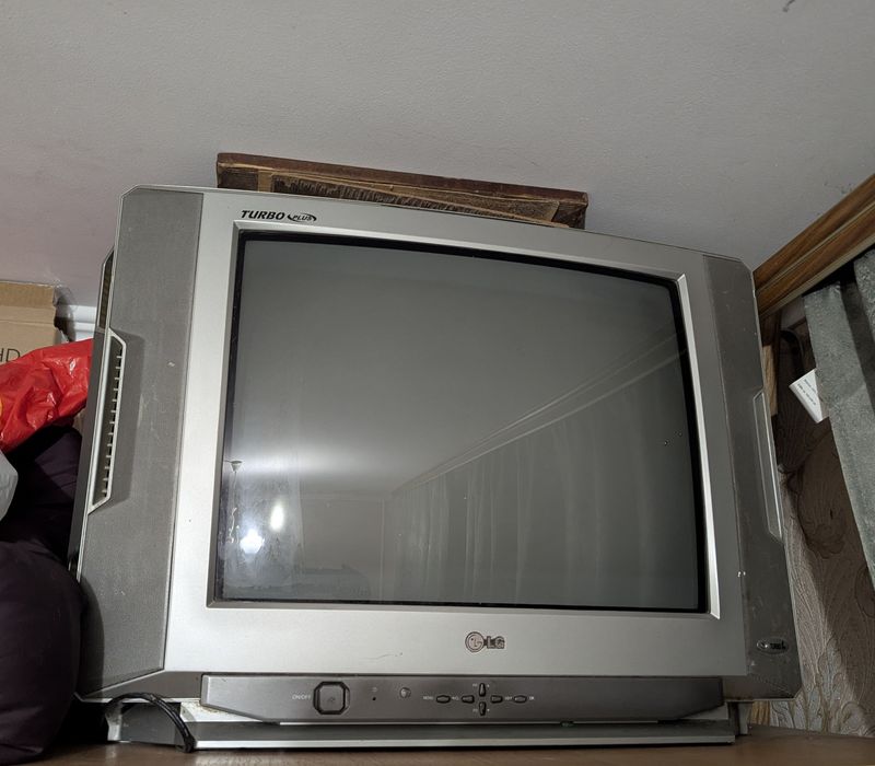 Продам 2 телевизора