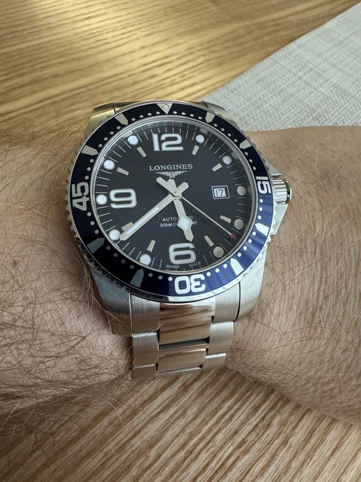 Часы Longines HydroConquest