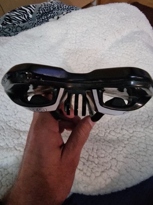 Selim Pro Shimano Falcon  Feminino Preto