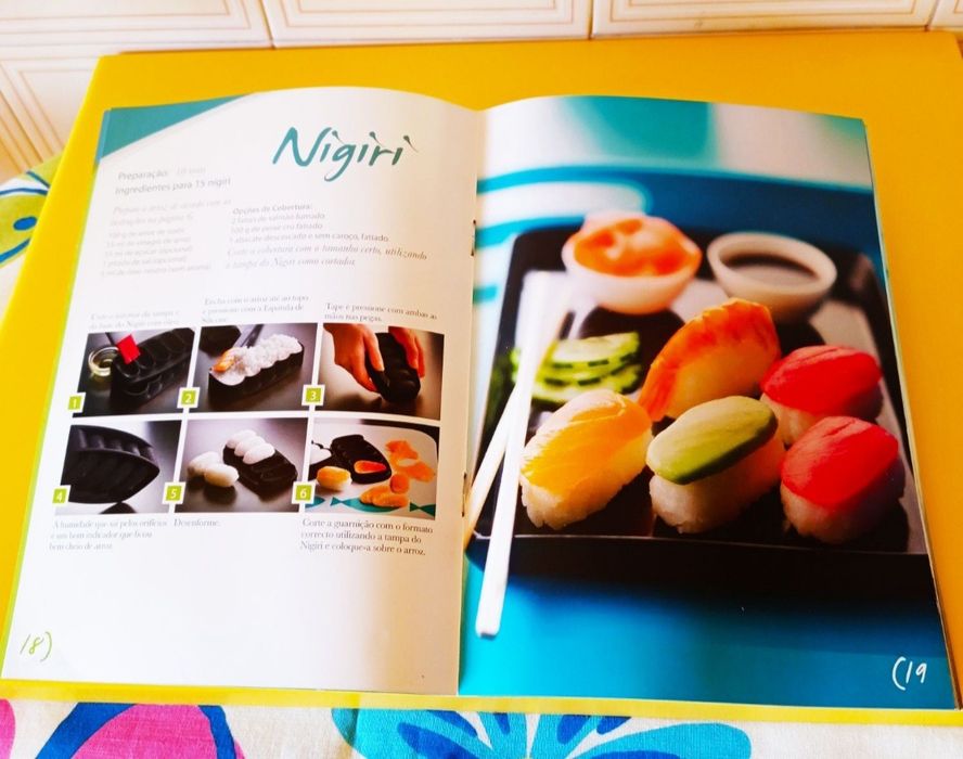 Make Sushi Tupperware com oferta de livro de receitas