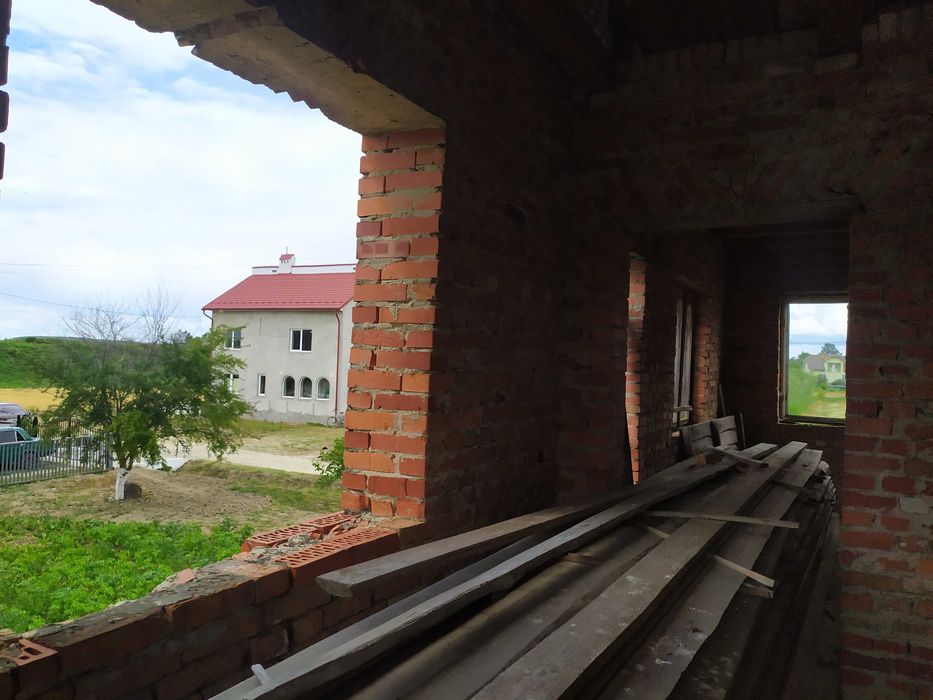 Незавершене будівництво