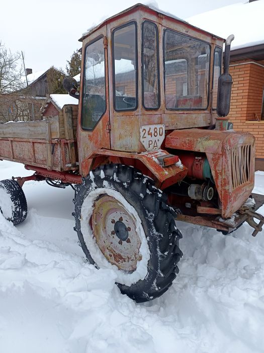 продам трактор т-16 ХТЗ