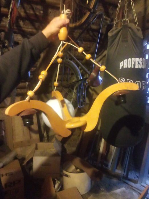 Żyrandol / lampa