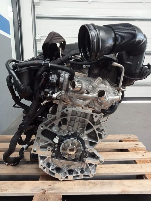 Motor Seat Leon 1.0Tsi de 2022 DLA em Stock