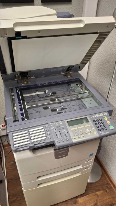 Drukarka Toshiba e-Studio 167 A4/A3, skaner A3, dwie kasety, FVAT 23%.