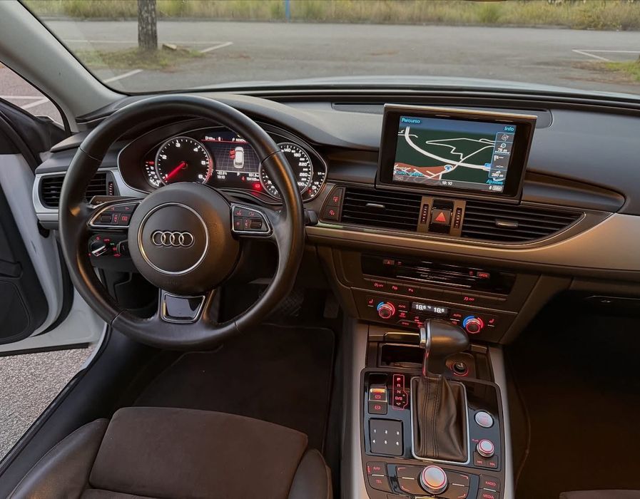 Audi A6 Avant 2.0 TDI DPF multitronic sport selection