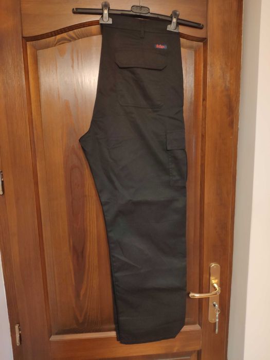 Spodnie męskie Lee Cooper typ Cargo nowe W38 L31 czarne