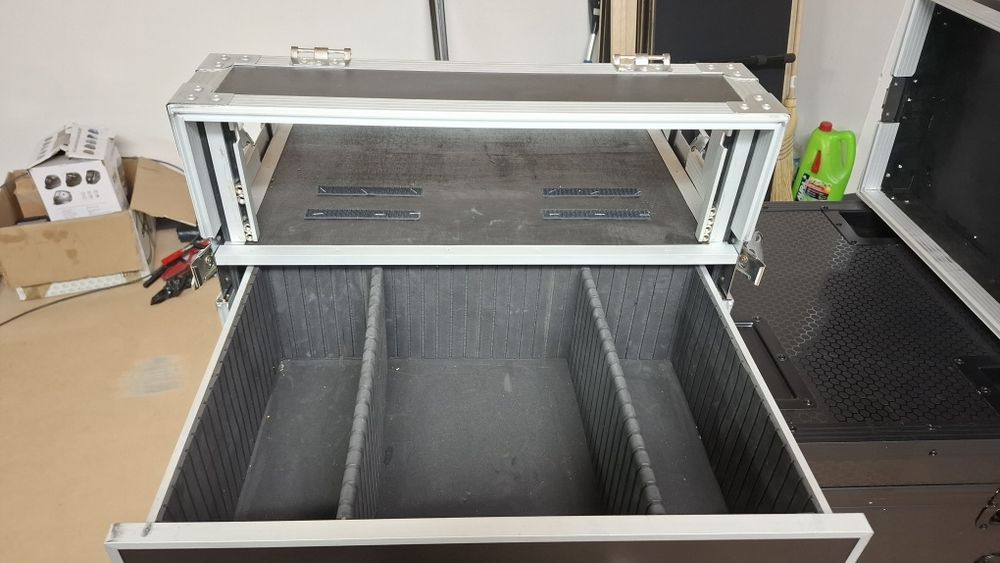 CASE rack 19 cali 3U/7U w tym  szuflada