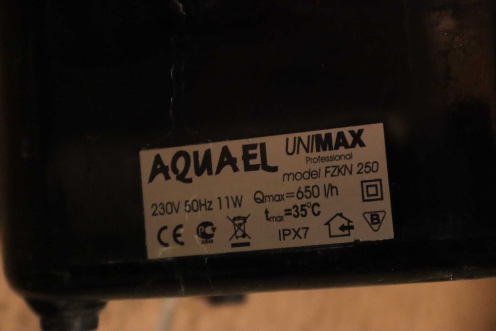 filtry i akcesoria do  akwarium