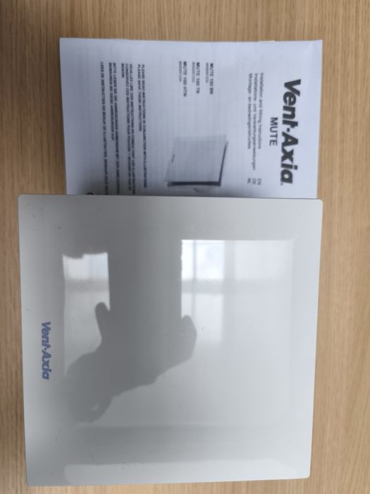 Vent-Axia MUTE 100 HTN Wentylator Łazienkowy Czujnik Wilgoci Timer Nowy