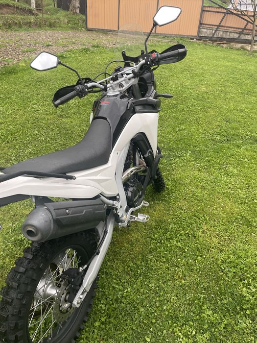 Loncin Rally 250 Лончін Лось