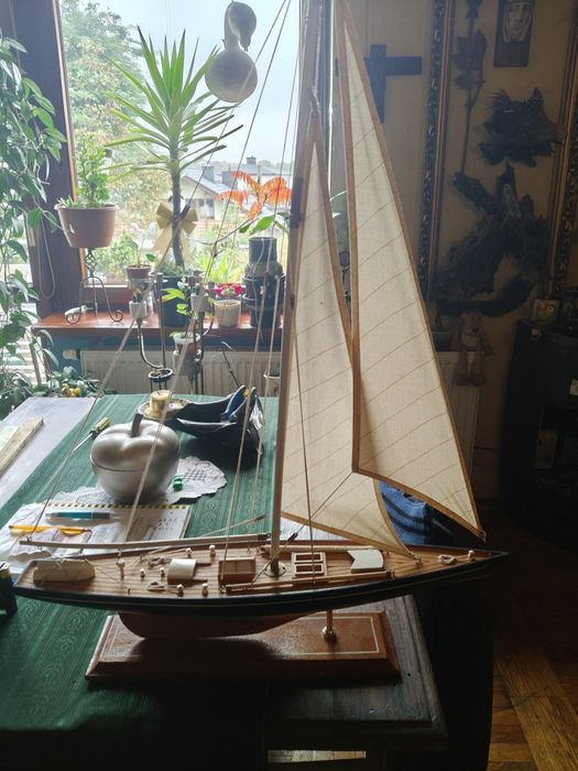 Sprzedam model jachtu