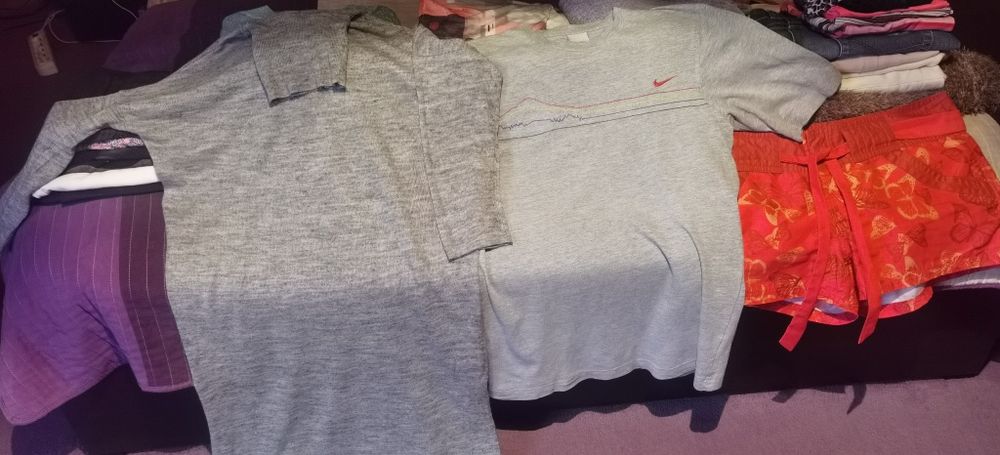 Paczka 50 szt. ubrań na rozmiar 40.