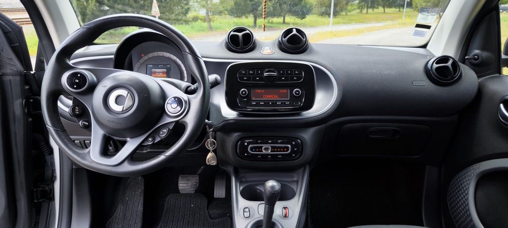 Smart fortwo coupe 90cv cx. aut. NACIONAL