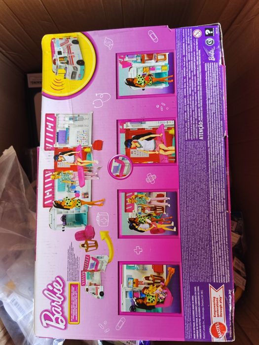 Barbie Clinica de cuidados 2 em 1