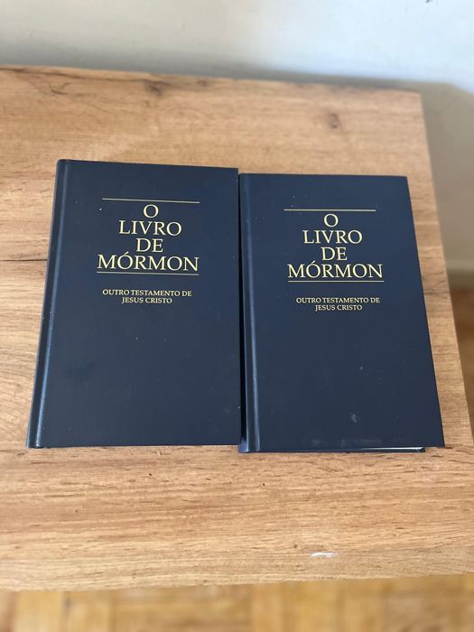 Conjunto de 2 livros de Mórmon