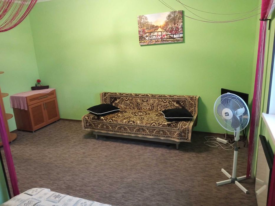 По добово тепла чудова квартира в Бучі