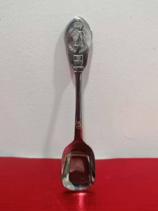 Queen Elizabeth II Silver Jubilee Sugar Spoon from 1977