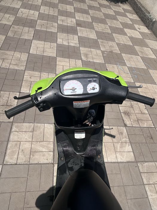 Продам Скутер Suzuki lets 2 в гарному стані