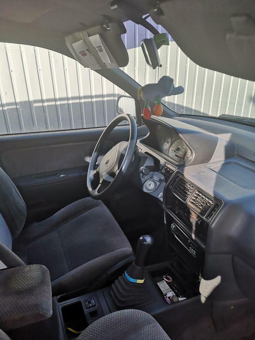 Мітцубісі спейсвагон